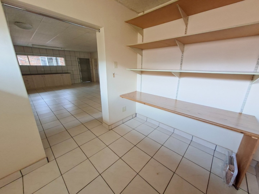 To Let 8 Bedroom Property for Rent in Dan Pienaar Free State